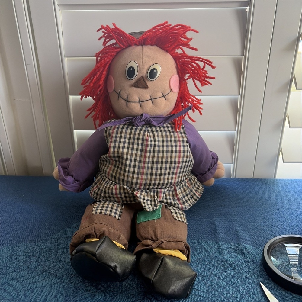 Vintage rare American Wego 17 In Scarecrow